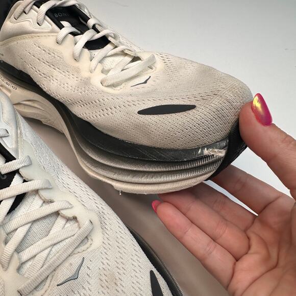 Hoka Bondi 8 White Black Sneakers main image 6